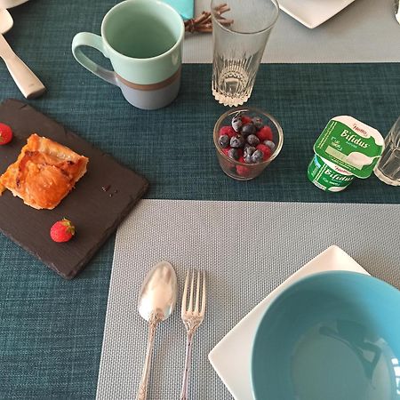La douceur Saumuroise avec petit déjeuner Esterno foto